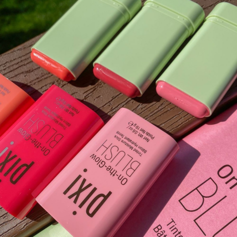 Pixi On-The-Glow Blush