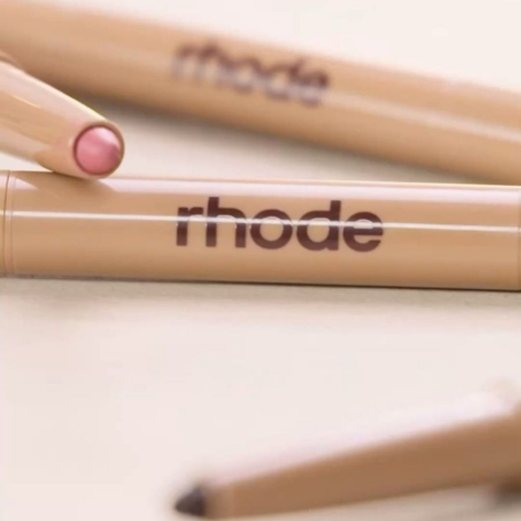RHODE Peptide Lip Shape