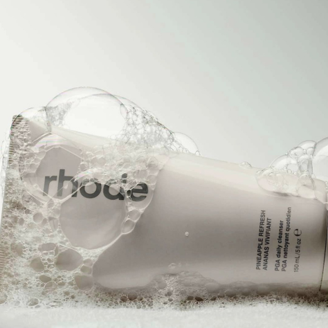 RHODE Pineapple Refresh Daily Cleanser