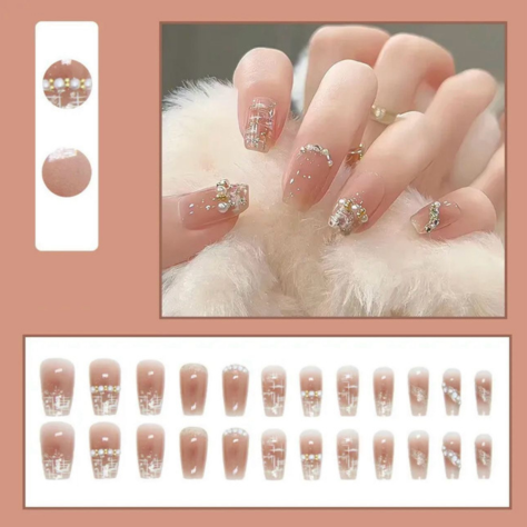 24Pcs | Crystal Pearl Fake Nails | Stylish & Wearable
